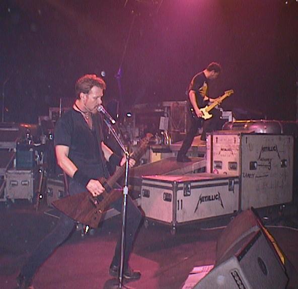 Photo gallery from the gig in Biloxi, MS shot on April 25, 1997